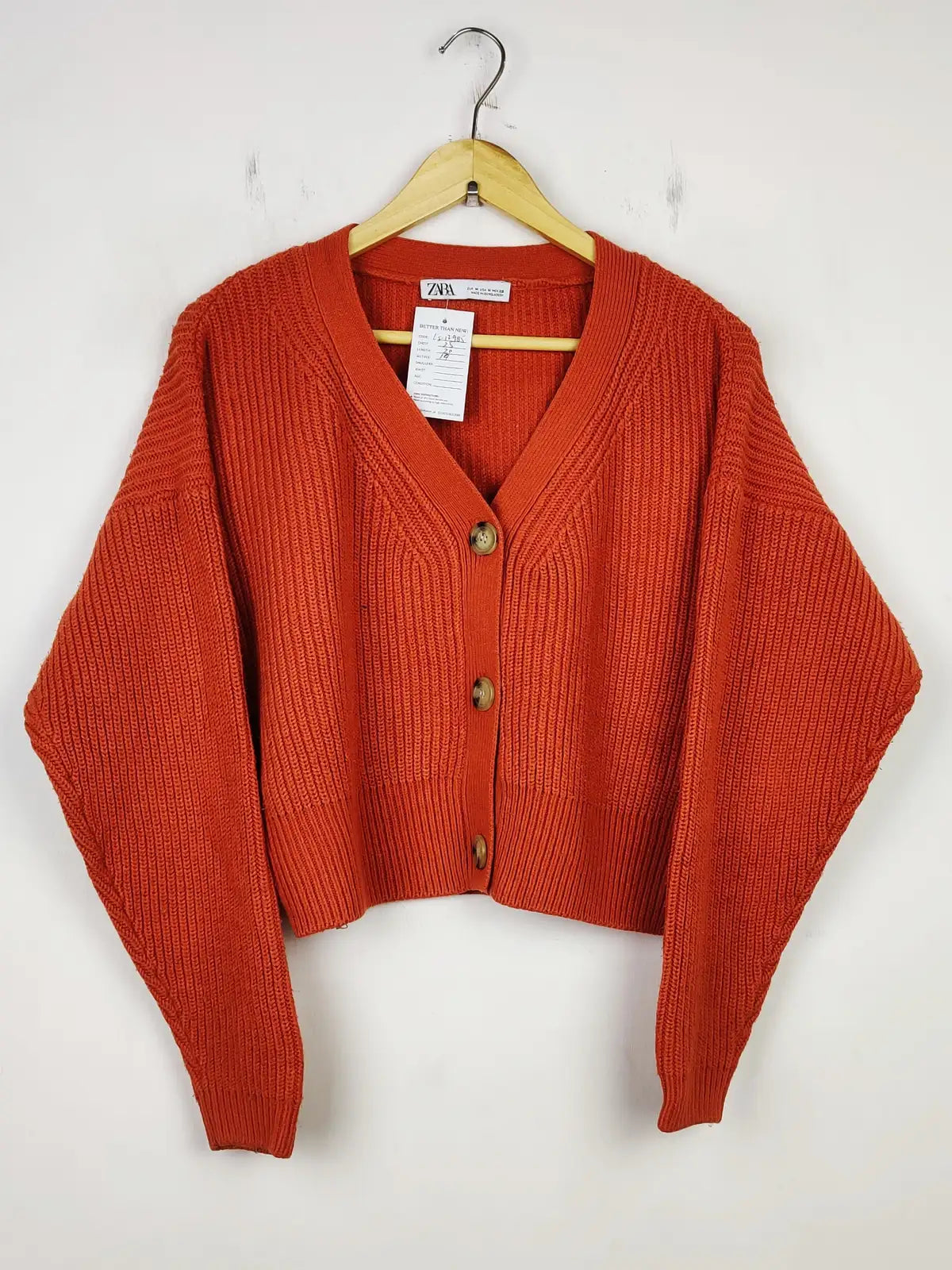 Buy online pre-used pre-loved 100% authentic & Original branded Zara (LS-12985) available in Pakistan. Top international brands avilable.