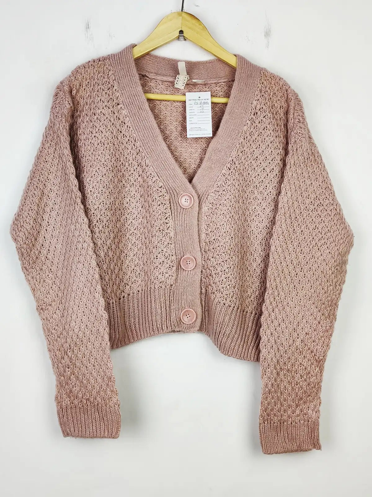 Buy online pre-used pre-loved 100% authentic & Original branded H&M (LS-12994) available in Pakistan. Top international brands avilable.