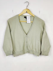 Buy online pre-used pre-loved 100% authentic & Original branded New Look (LS-12996) available in Pakistan. Top international brands avilable.