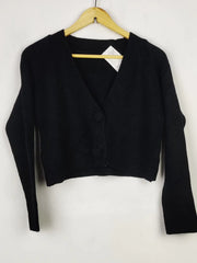 Buy online pre-used pre-loved 100% authentic & Original branded Unknown Brand (LS-13011) available in Pakistan. Top international brands avilable.