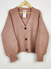 Buy online pre-used pre-loved 100% authentic & Original branded Primark (LS-13013) available in Pakistan. Top international brands avilable.