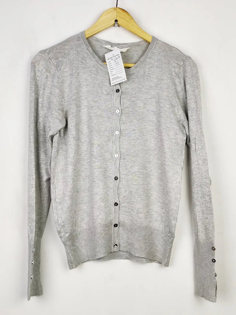 Buy online pre-used pre-loved 100% authentic & Original branded Primark (LS-13018) available in Pakistan. Top international brands avilable.