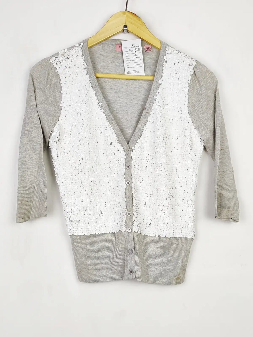 Buy online pre-used pre-loved 100% authentic & Original branded Ted Baker (LS-13021) available in Pakistan. Top international brands avilable.