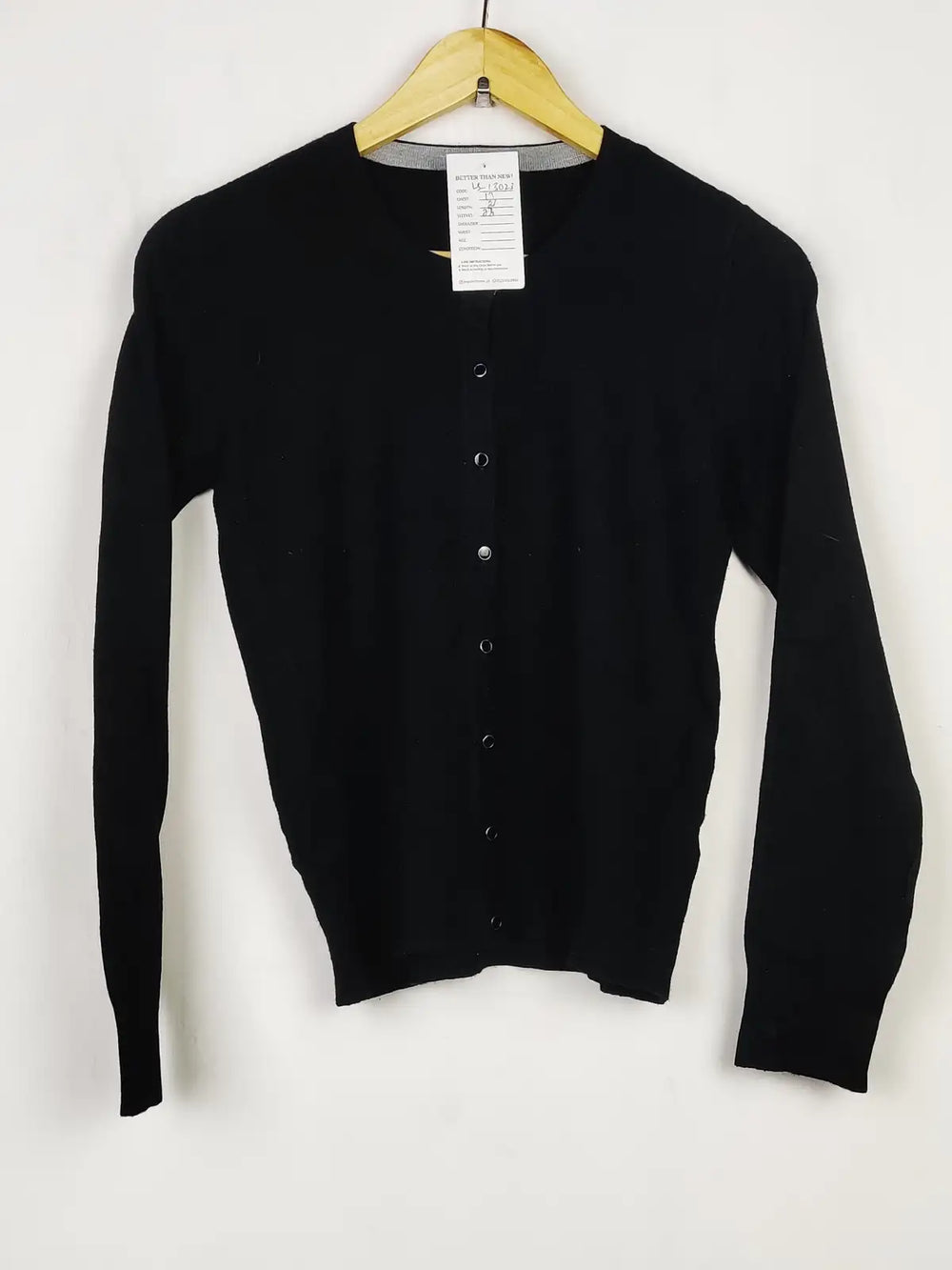 Buy online pre-used pre-loved 100% authentic & Original branded Papaya (LS-13023) available in Pakistan. Top international brands avilable.