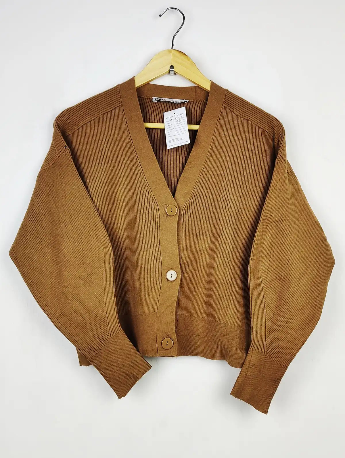 Buy online pre-used pre-loved 100% authentic & Original branded Zara (LS-13037) available in Pakistan. Top international brands avilable.