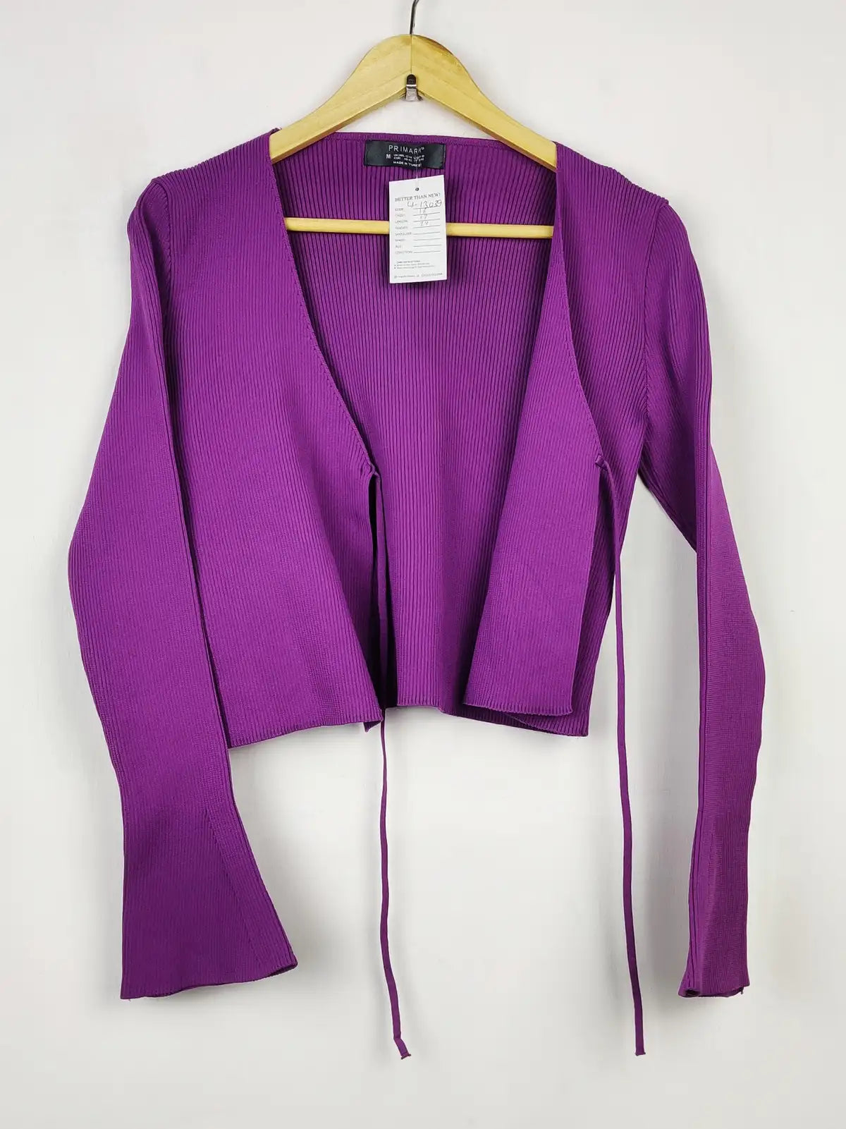 Buy online pre-used pre-loved 100% authentic & Original branded Primark (LS-13039) available in Pakistan. Top international brands avilable.