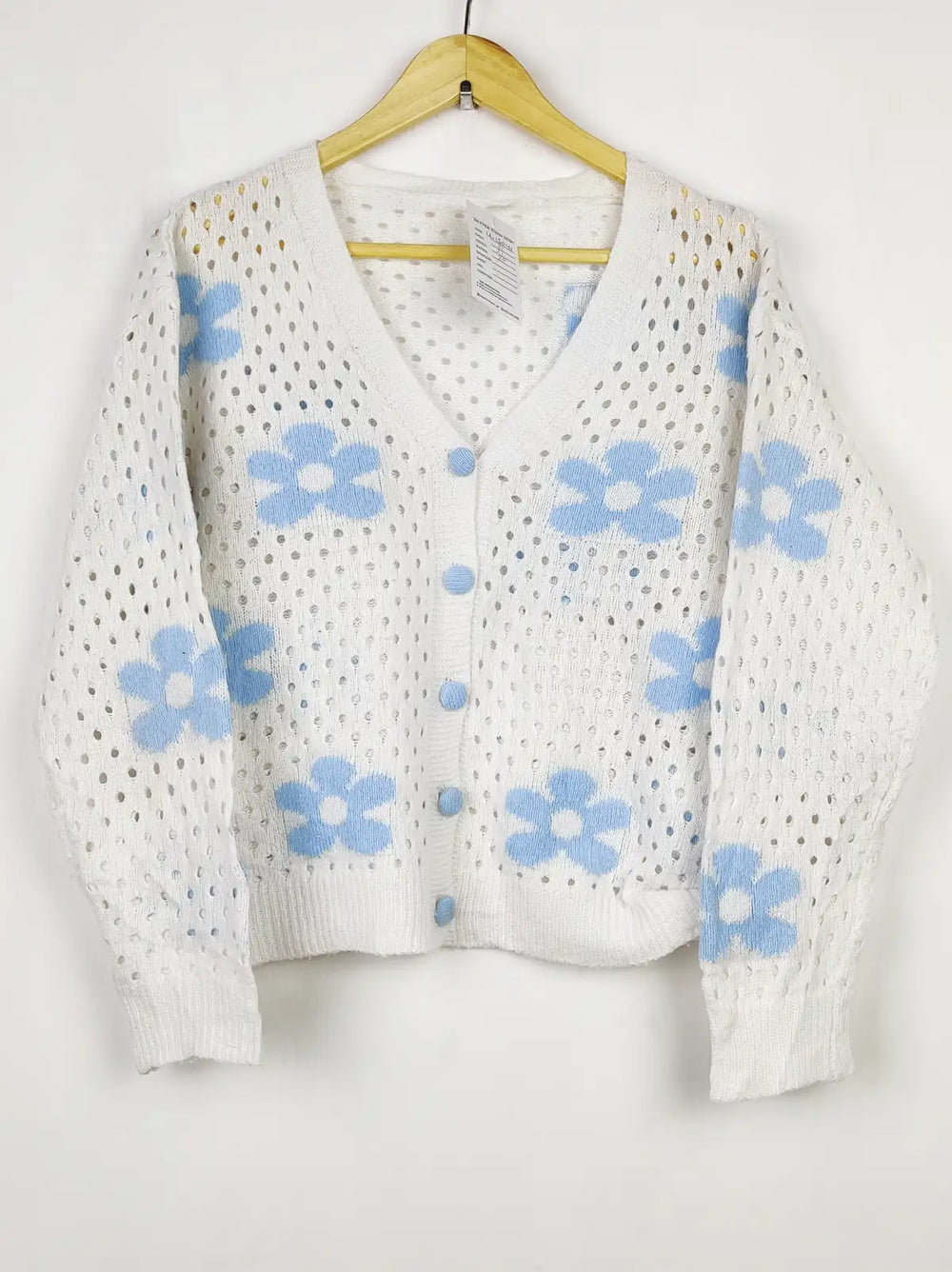 Buy online pre-used pre-loved 100% authentic & Original branded Unknown Brand (LS-13041) available in Pakistan. Top international brands avilable.