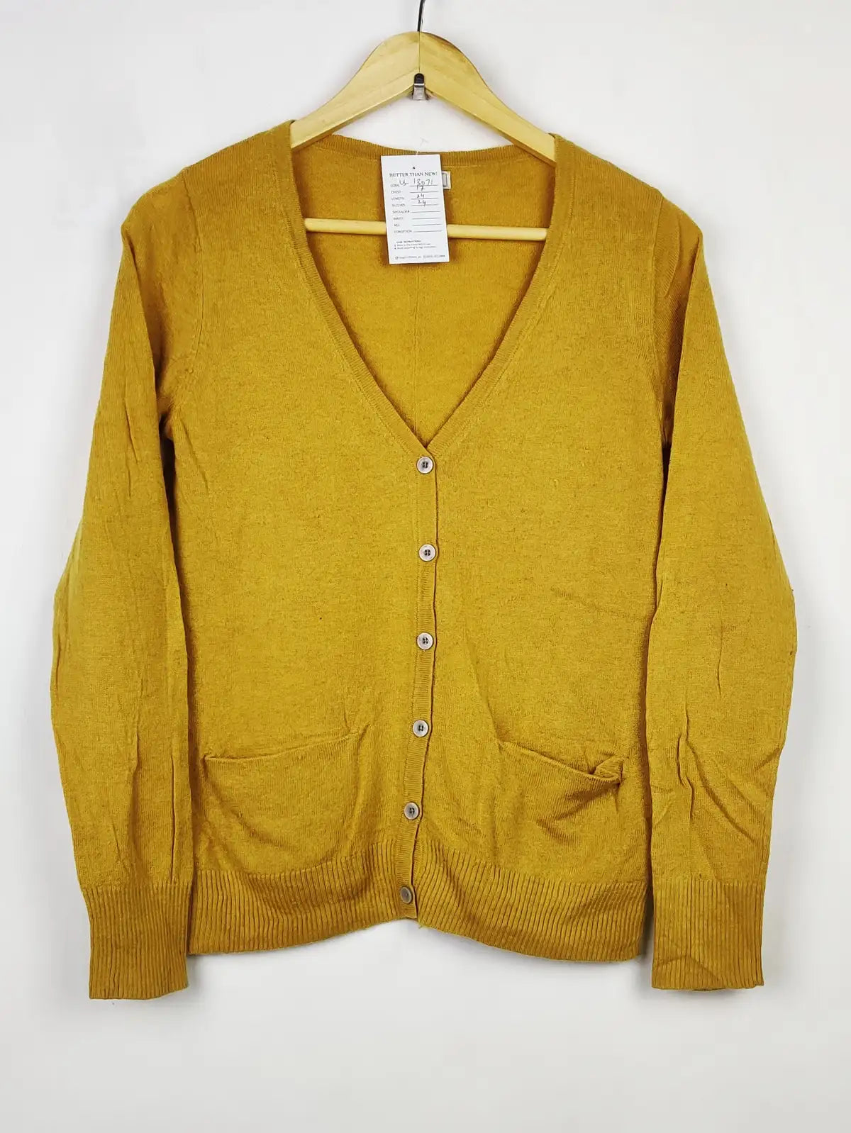 Buy online pre-used pre-loved 100% authentic & Original branded Fat Face (LS-13071) available in Pakistan. Top international brands avilable.