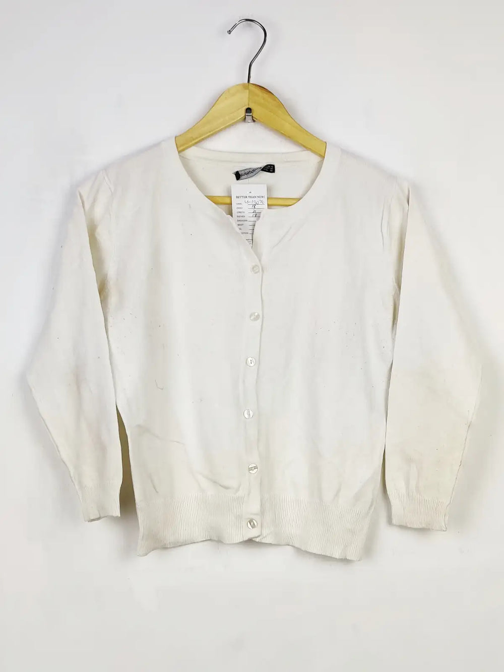 Buy online pre-used pre-loved 100% authentic & Original branded Atmosphere (LS-13076) available in Pakistan. Top international brands avilable.