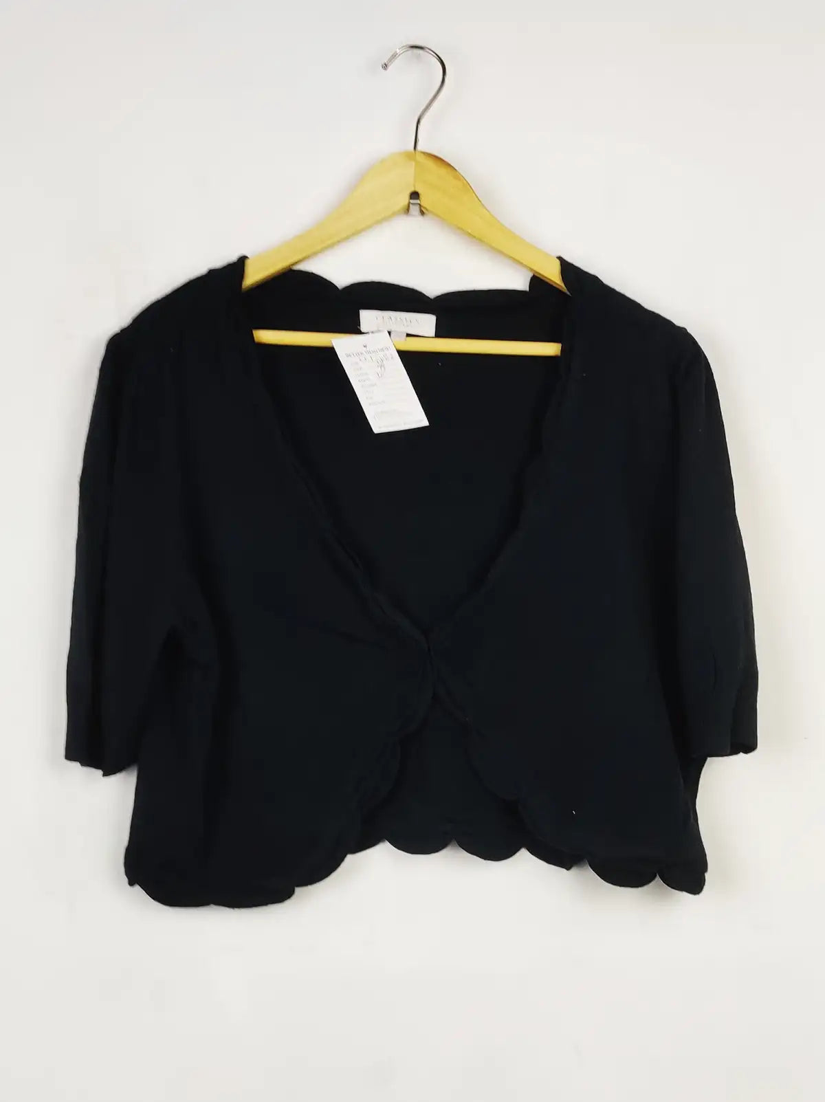 Buy online pre-used pre-loved 100% authentic & Original branded Debenhams (LS-13082) available in Pakistan. Top international brands avilable.