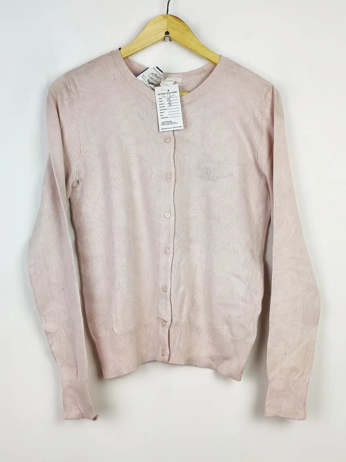 Buy online pre-used pre-loved 100% authentic & Original branded H&M (LS-13091) available in Pakistan. Top international brands avilable.