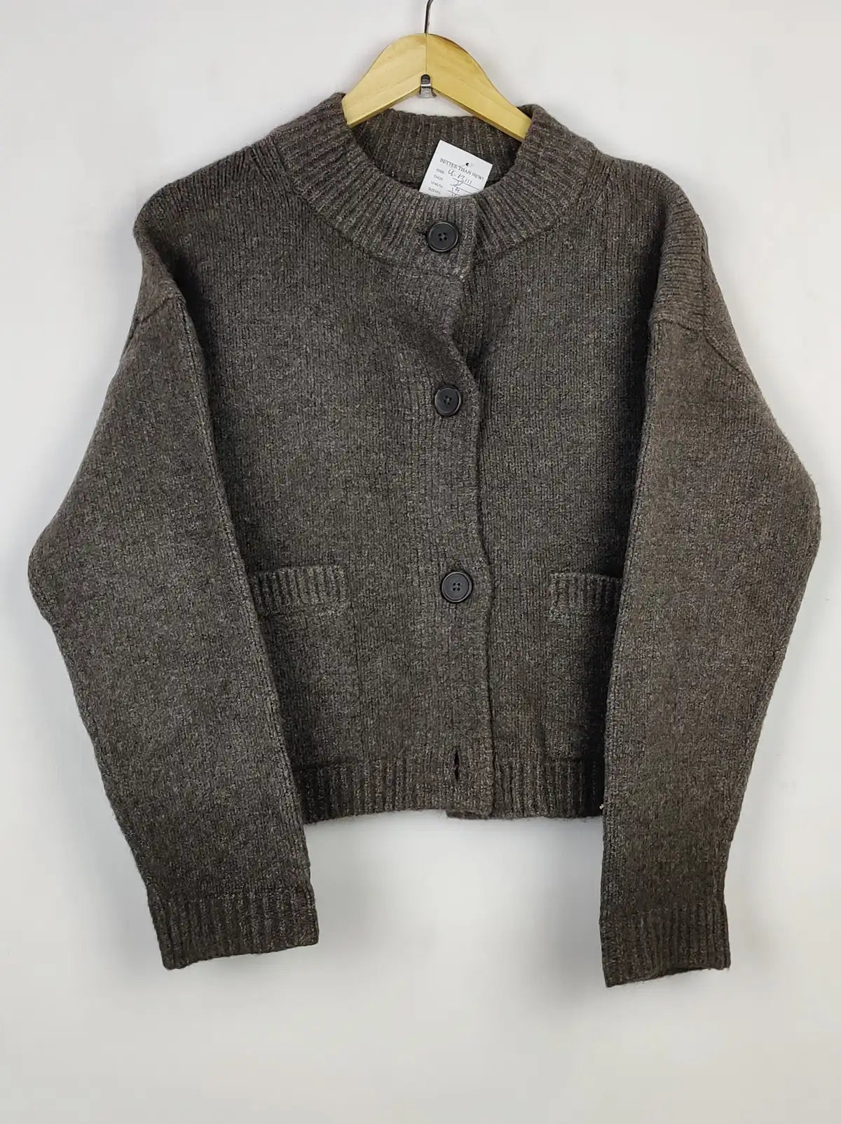 Buy online pre-used pre-loved 100% authentic & Original branded Primark (LS-13111) available in Pakistan. Top international brands avilable.