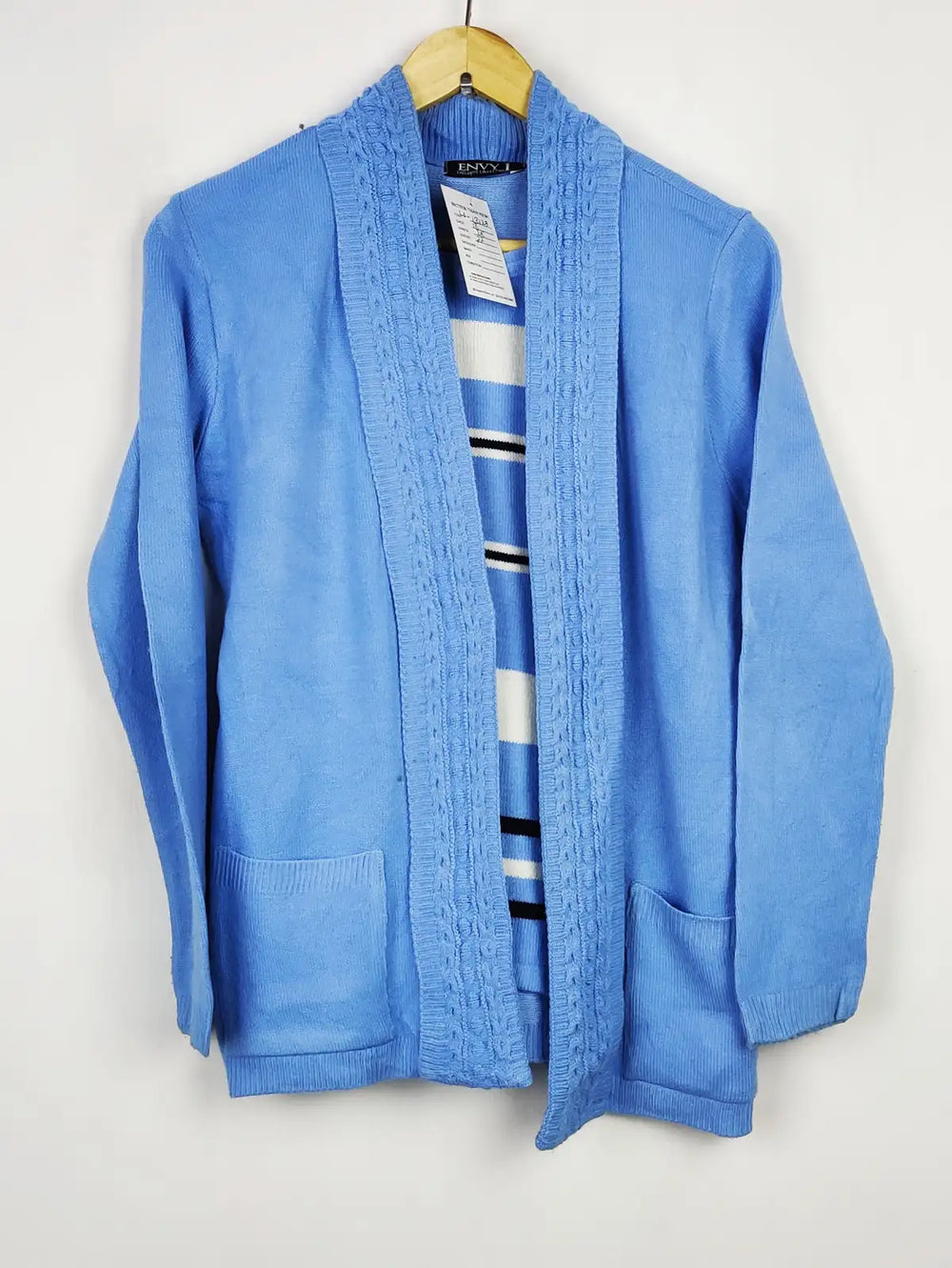 Buy online pre-used pre-loved 100% authentic & Original branded Envy (LS-13129) available in Pakistan. Top international brands avilable.