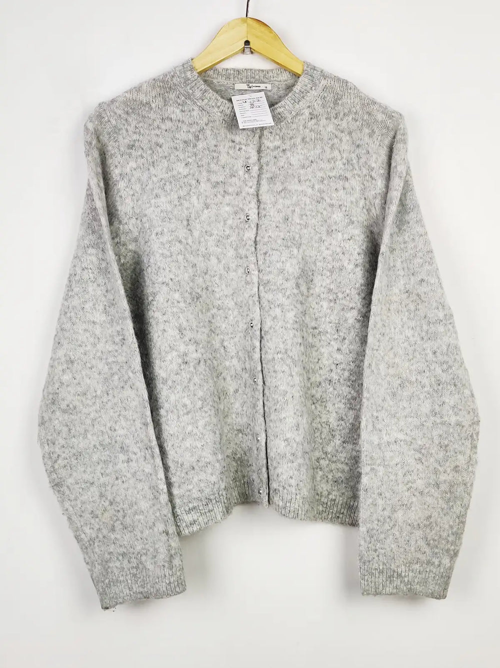 Buy online pre-used pre-loved 100% authentic & Original branded Tu (LS-13136) available in Pakistan. Top international brands avilable.