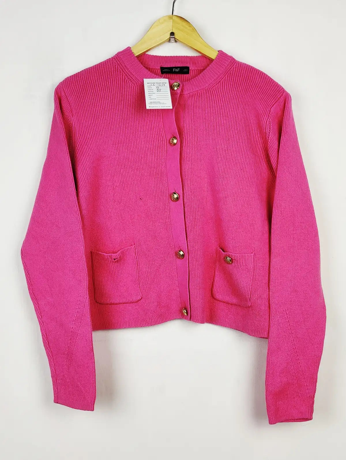 Buy online pre-used pre-loved 100% authentic & Original branded F&F (LS-13139) available in Pakistan. Top international brands avilable.