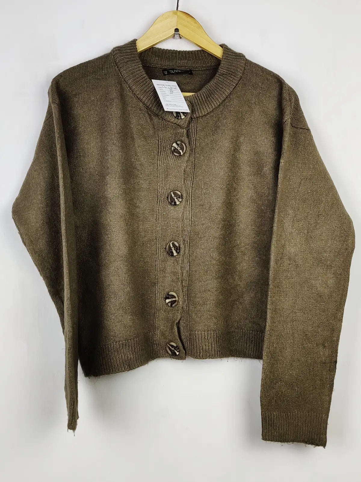 Buy online pre-used pre-loved 100% authentic & Original branded Dunnes Stores (LS-13145) available in Pakistan. Top international brands avilable.