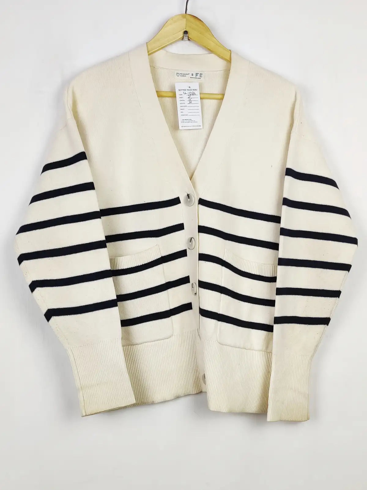 Buy online pre-used pre-loved 100% authentic & Original branded Primark (LS-13186) available in Pakistan. Top international brands avilable.