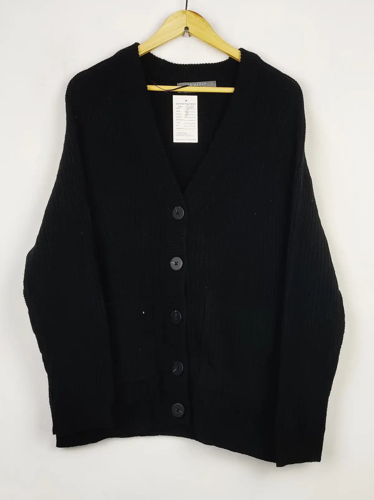 Buy online pre-used pre-loved 100% authentic & Original branded Primark (LS-13189) available in Pakistan. Top international brands avilable.