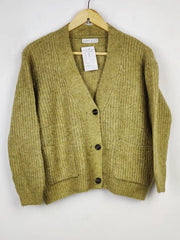 Buy online pre-used pre-loved 100% authentic & Original branded Primark (LS-13195) available in Pakistan. Top international brands avilable.