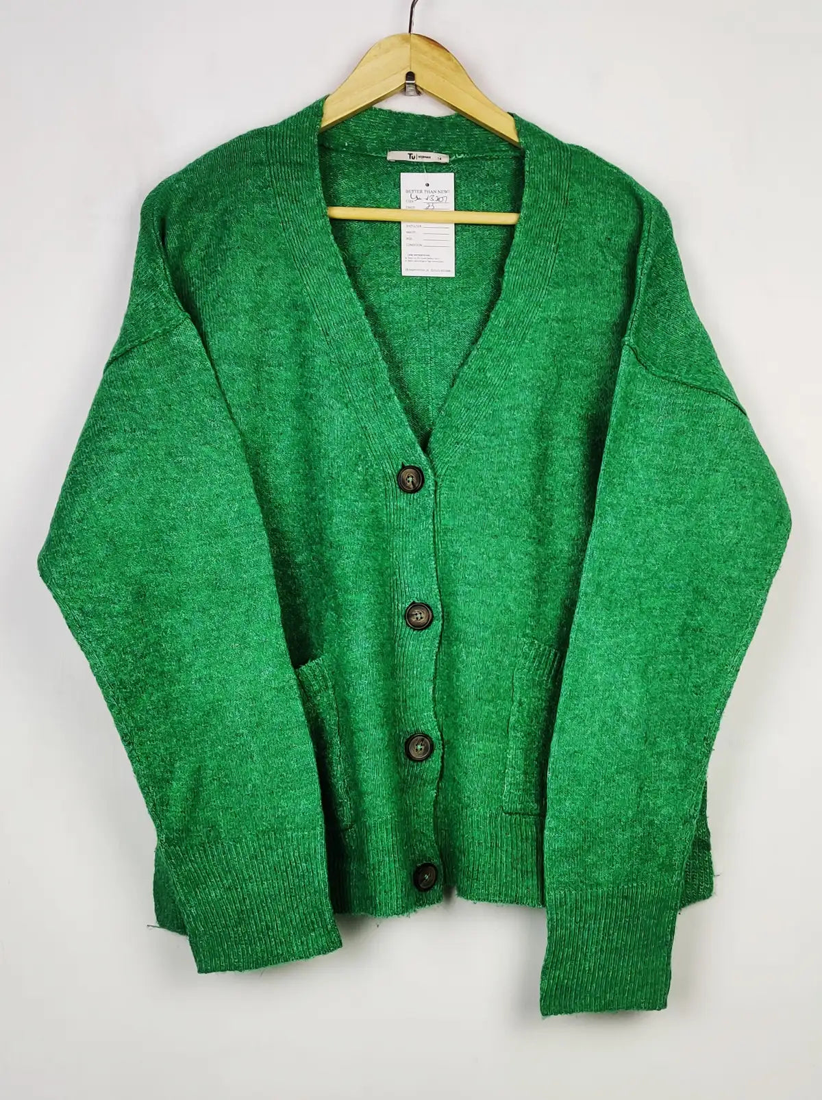 Buy online pre-used pre-loved 100% authentic & Original branded Tu (LS-13207) available in Pakistan. Top international brands avilable.