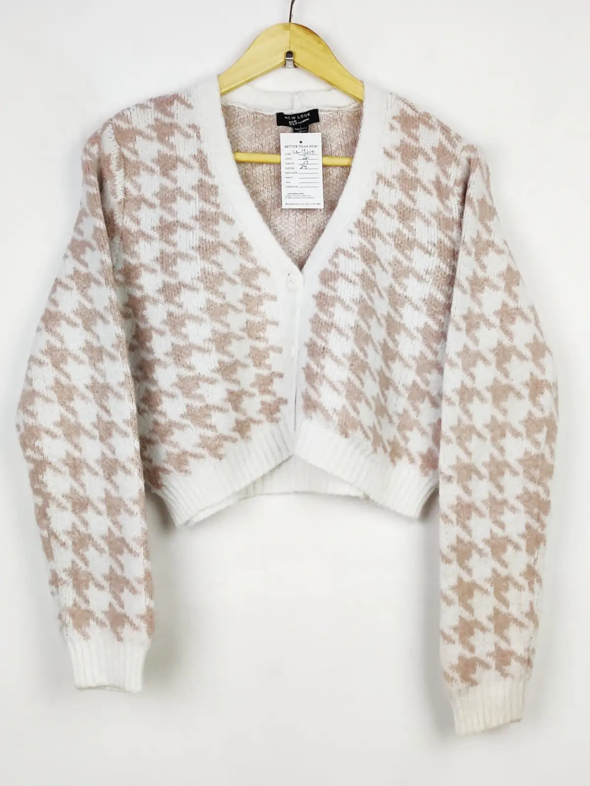 Buy online pre-used pre-loved 100% authentic & Original branded New Look (LS-13210) available in Pakistan. Top international brands avilable.