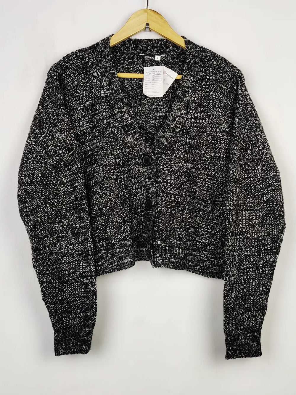 Buy online pre-used pre-loved 100% authentic & Original branded Pep&Co (LS-13223) available in Pakistan. Top international brands avilable.