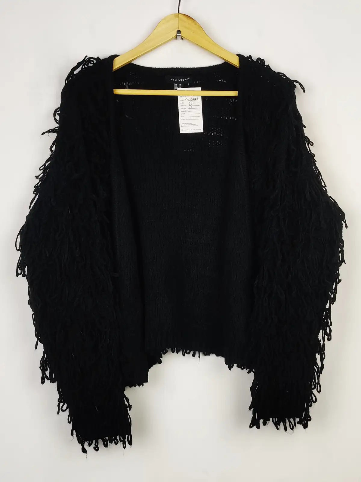 Buy online pre-used pre-loved 100% authentic & Original branded New Look (LS-13229) available in Pakistan. Top international brands avilable.