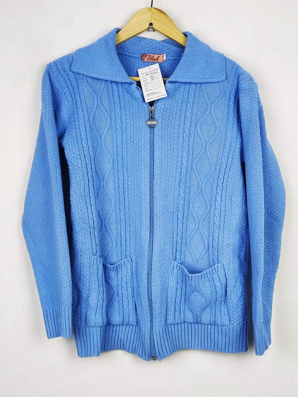 Buy online pre-used pre-loved 100% authentic & Original branded Blush (LS-13230) available in Pakistan. Top international brands avilable.