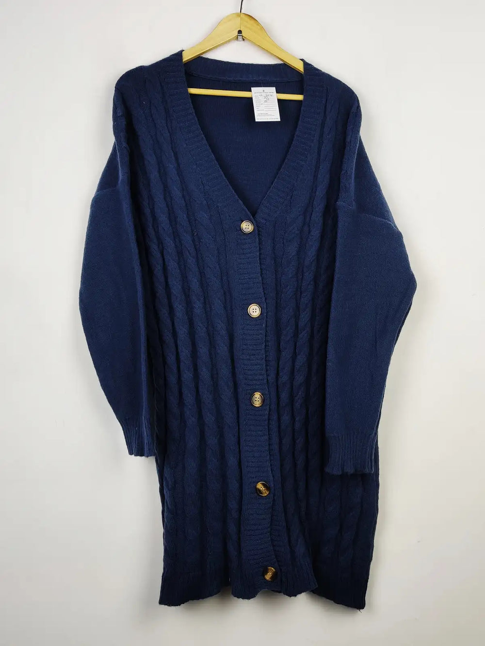 Buy online pre-used pre-loved 100% authentic & Original branded Shein (LS-13246) available in Pakistan. Top international brands avilable.