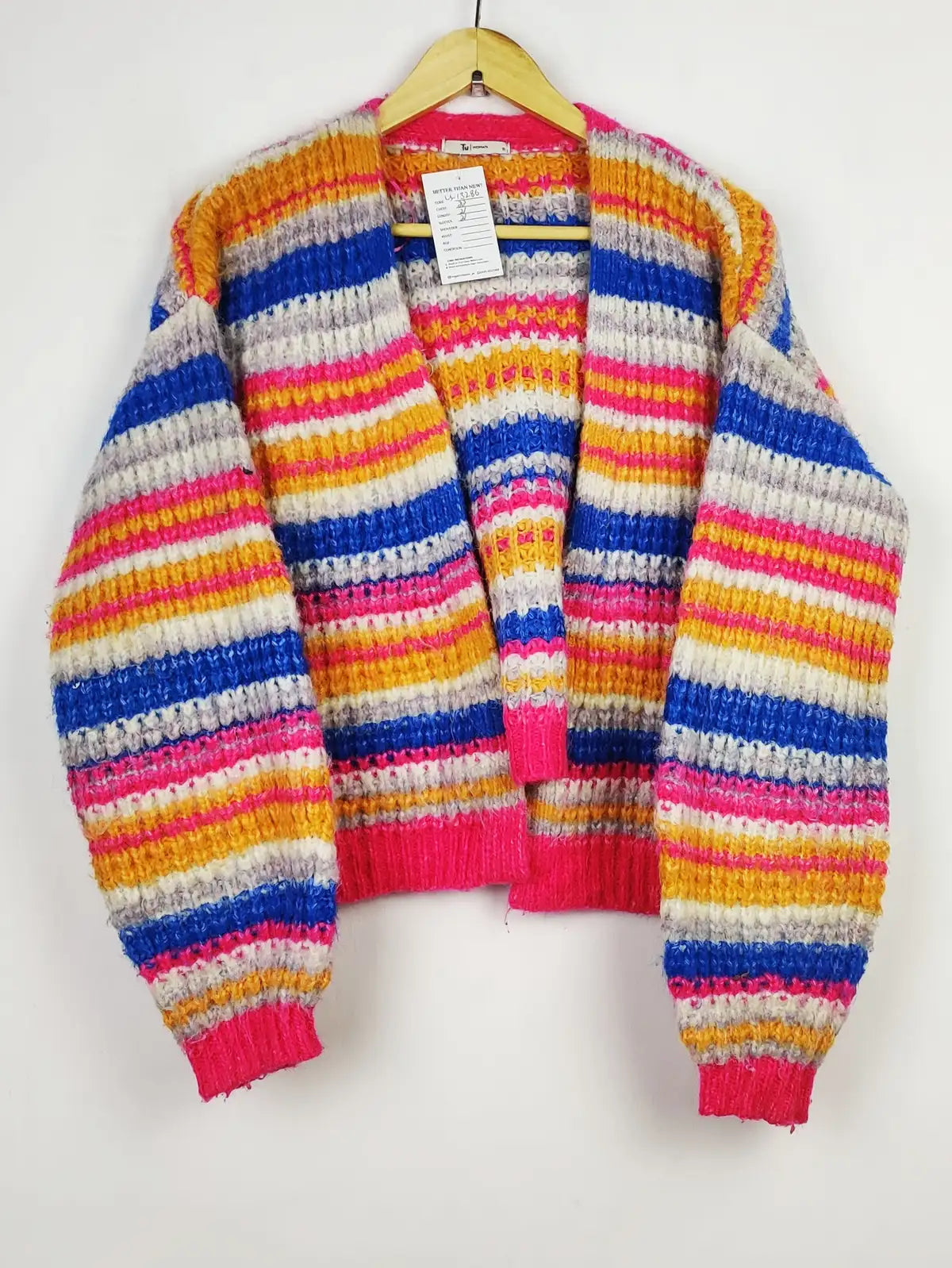 Buy online pre-used pre-loved 100% authentic & Original branded Tu (LS-13286) available in Pakistan. Top international brands avilable.