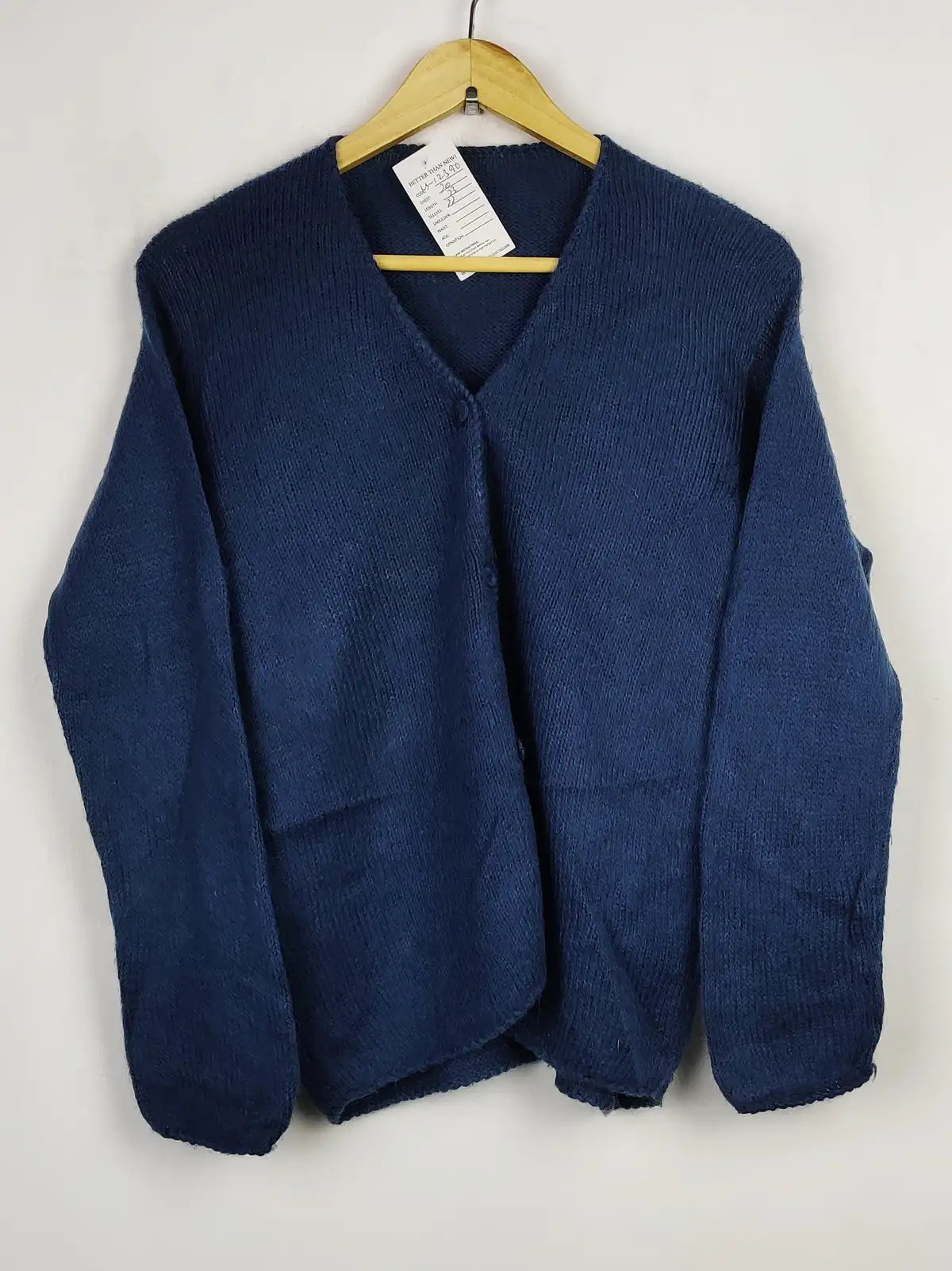 Buy online pre-used pre-loved 100% authentic & Original branded Unknown Brand (LS-13290) available in Pakistan. Top international brands avilable.