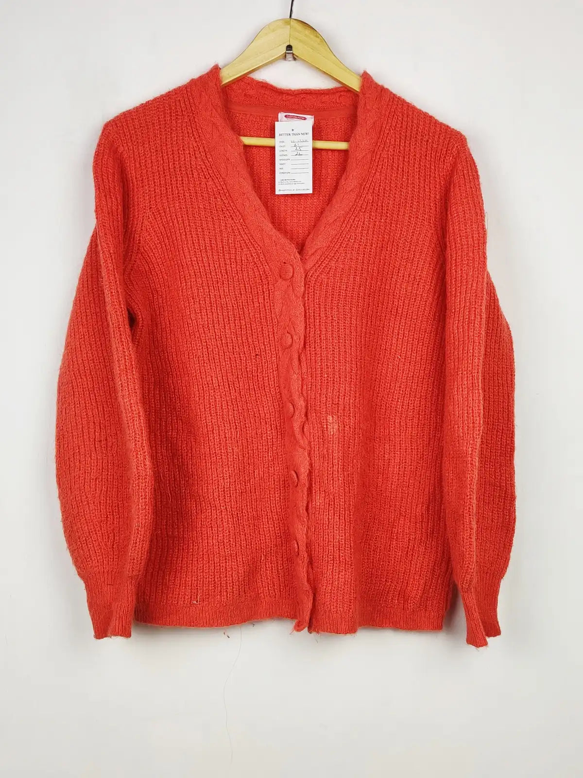 Buy online pre-used pre-loved 100% authentic & Original branded Damart (LS-13314) available in Pakistan. Top international brands avilable.