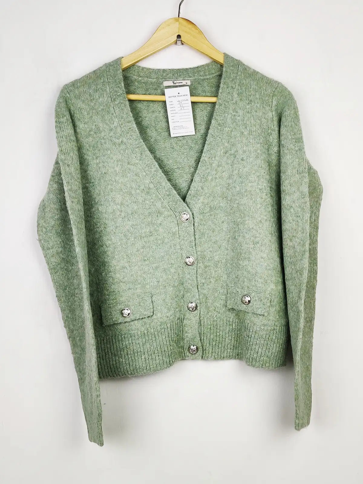 Buy online pre-used pre-loved 100% authentic & Original branded Tu (LS-13320) available in Pakistan. Top international brands avilable.