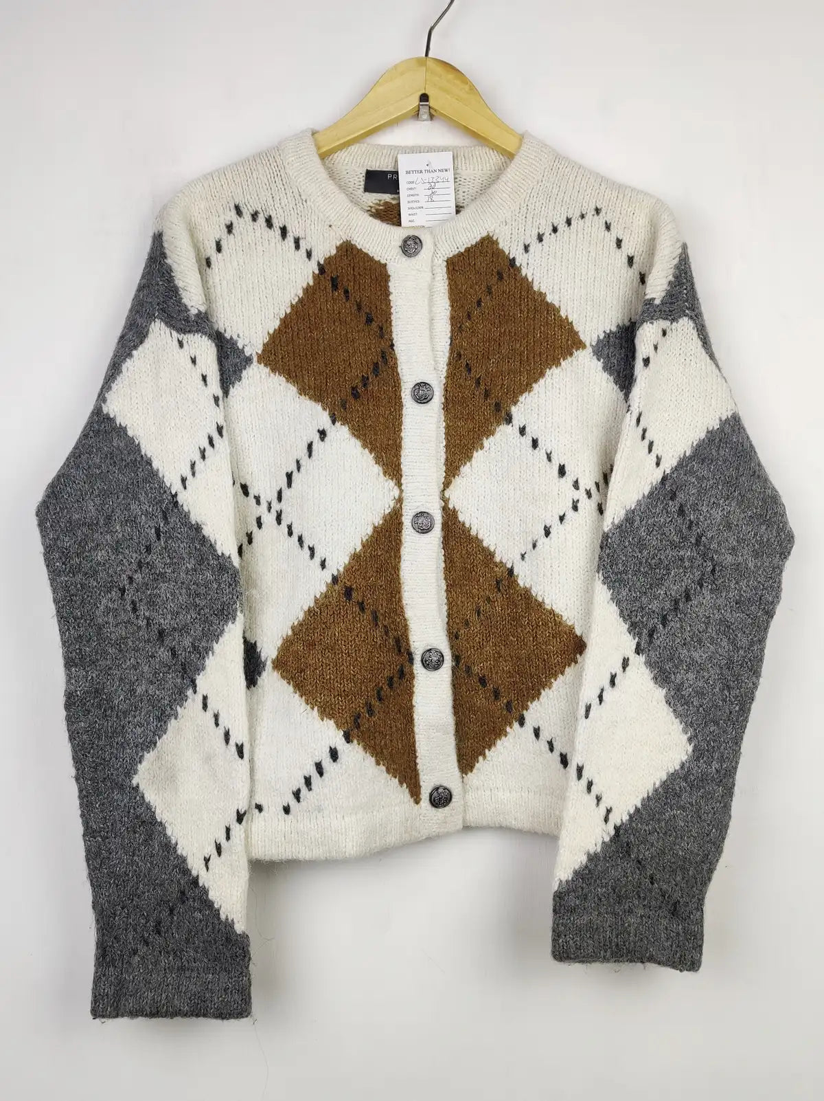 Buy online pre-used pre-loved 100% authentic & Original branded Primark (LS-13344) available in Pakistan. Top international brands avilable.