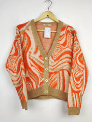 Buy online pre-used pre-loved 100% authentic & Original branded George (LS-13353) available in Pakistan. Top international brands avilable.