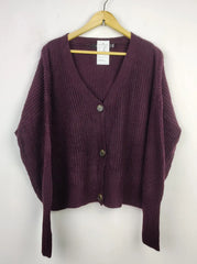 Buy online pre-used pre-loved 100% authentic & Original branded Vero Moda (LS-13361) available in Pakistan. Top international brands avilable.