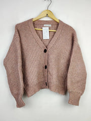 Buy online pre-used pre-loved 100% authentic & Original branded Primark (LS-13362) available in Pakistan. Top international brands avilable.