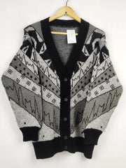 Buy online pre-used pre-loved 100% authentic & Original branded Unknown Brand (LS-13399) available in Pakistan. Top international brands avilable.