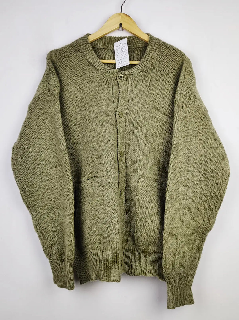 Buy online pre-used pre-loved 100% authentic & Original branded Unknown Brand (LS-13415) available in Pakistan. Top international brands avilable.