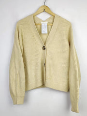 Buy online pre-used pre-loved 100% authentic & Original branded H&M (LS-13432) available in Pakistan. Top international brands avilable.