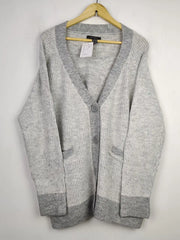 Buy online pre-used pre-loved 100% authentic & Original branded Zara (LS-13456) available in Pakistan. Top international brands avilable.