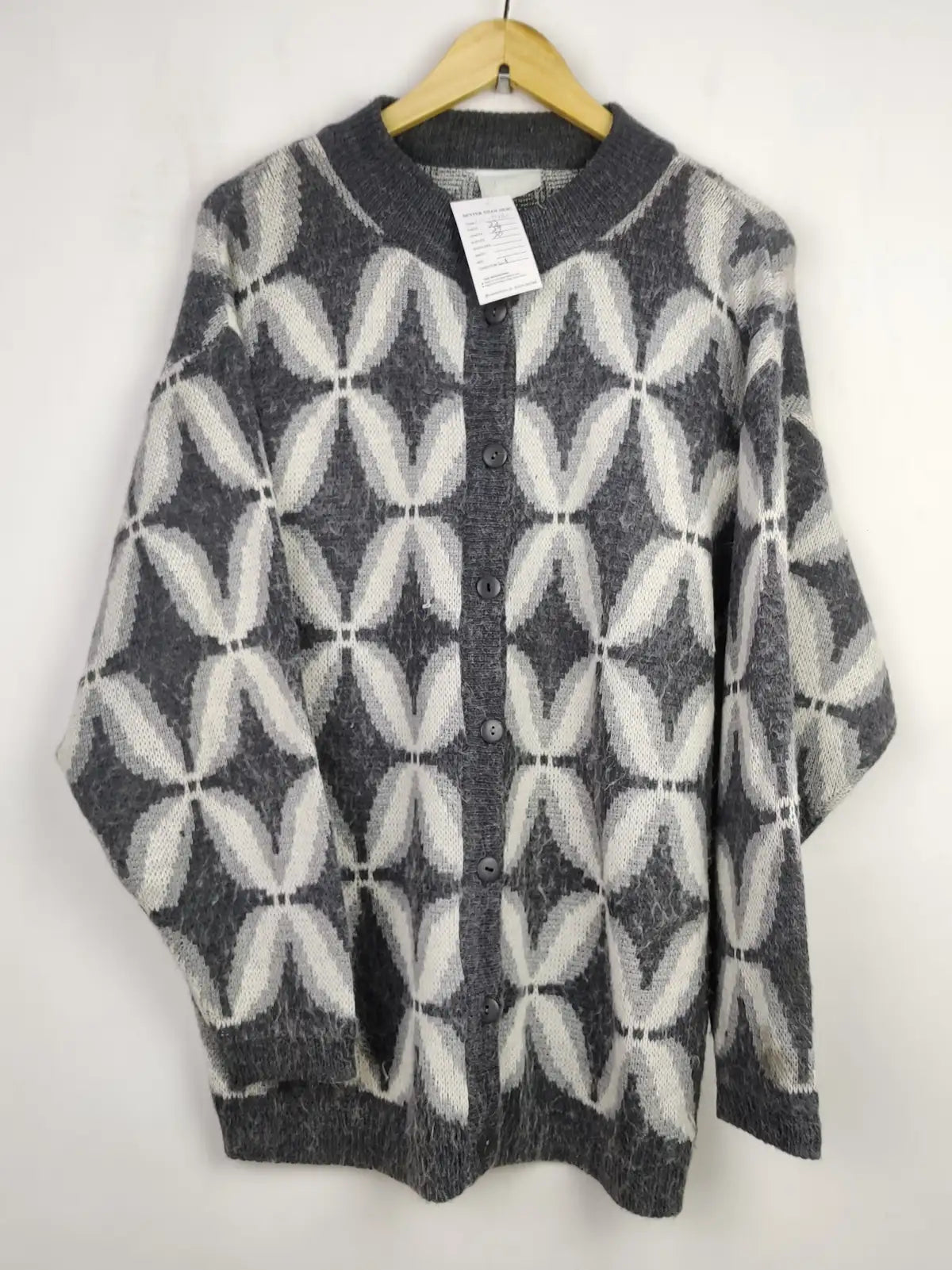 Buy online pre-used pre-loved 100% authentic & Original branded Nicolucci (LS-13480) available in Pakistan. Top international brands avilable.