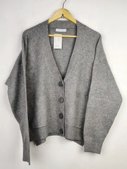 Buy online pre-used pre-loved 100% authentic & Original branded Primark (LS-13484) available in Pakistan. Top international brands avilable.