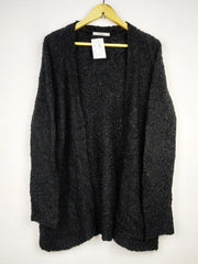 Buy online pre-used pre-loved 100% authentic & Original branded George (LS-13493) available in Pakistan. Top international brands avilable.