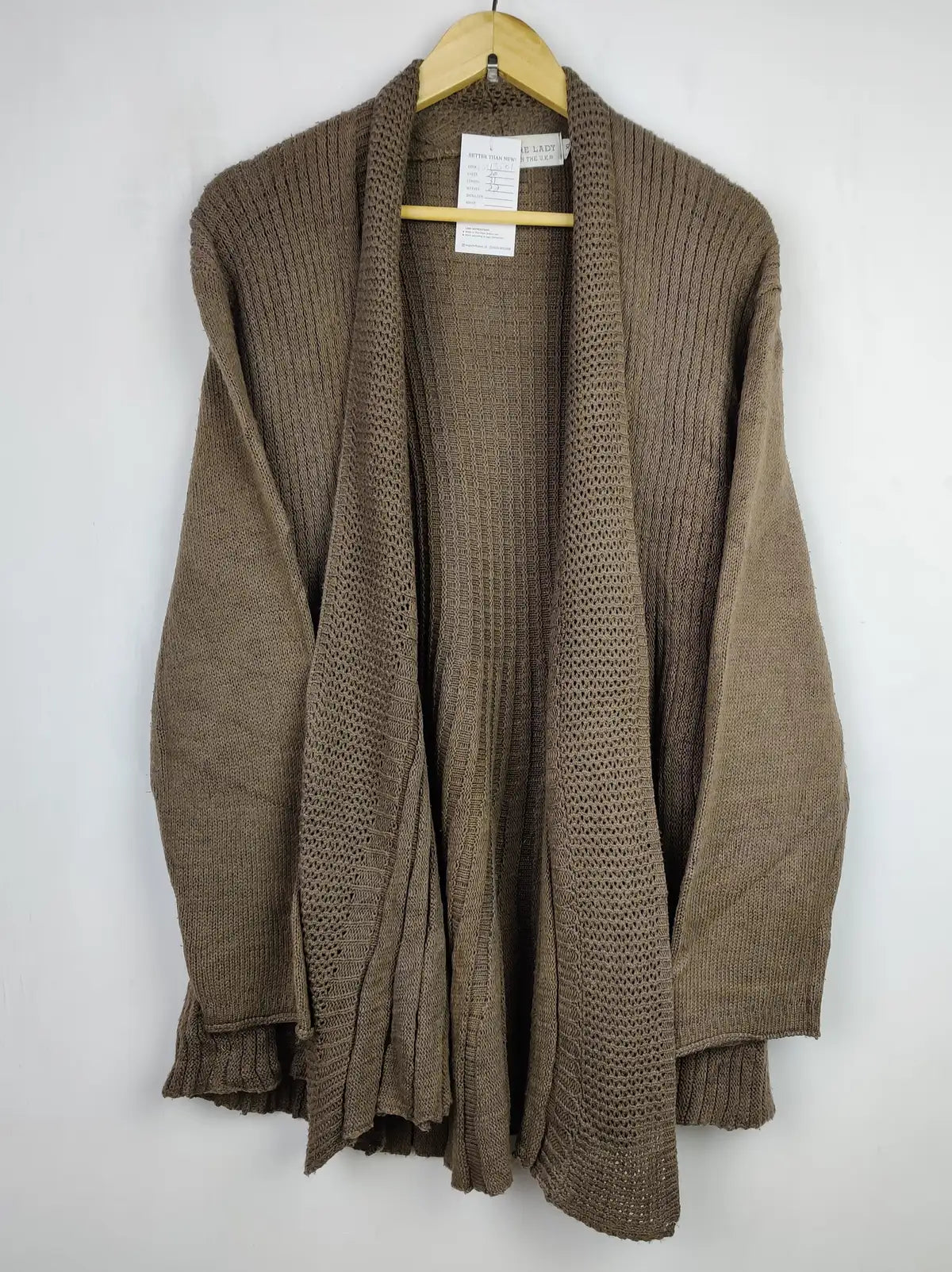 Buy online pre-used pre-loved 100% authentic & Original branded Future Lady (LS-13501) available in Pakistan. Top international brands avilable.