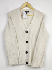 Buy online pre-used pre-loved 100% authentic & Original branded New Look (LS-13518) available in Pakistan. Top international brands avilable.