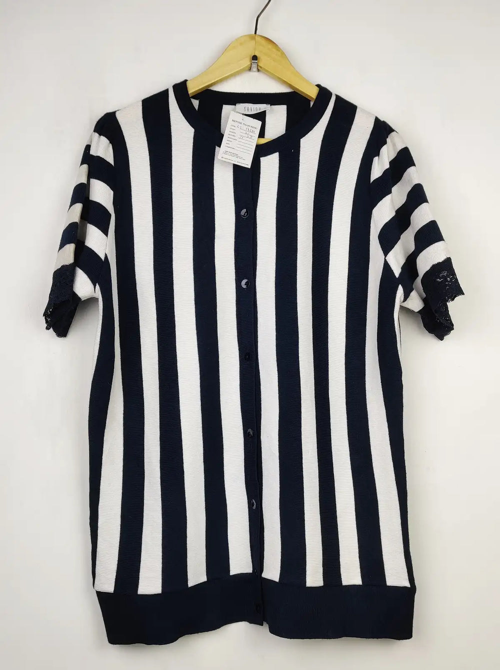 Buy online pre-used pre-loved 100% authentic & Original branded Savida (LS-13533) available in Pakistan. Top international brands avilable.