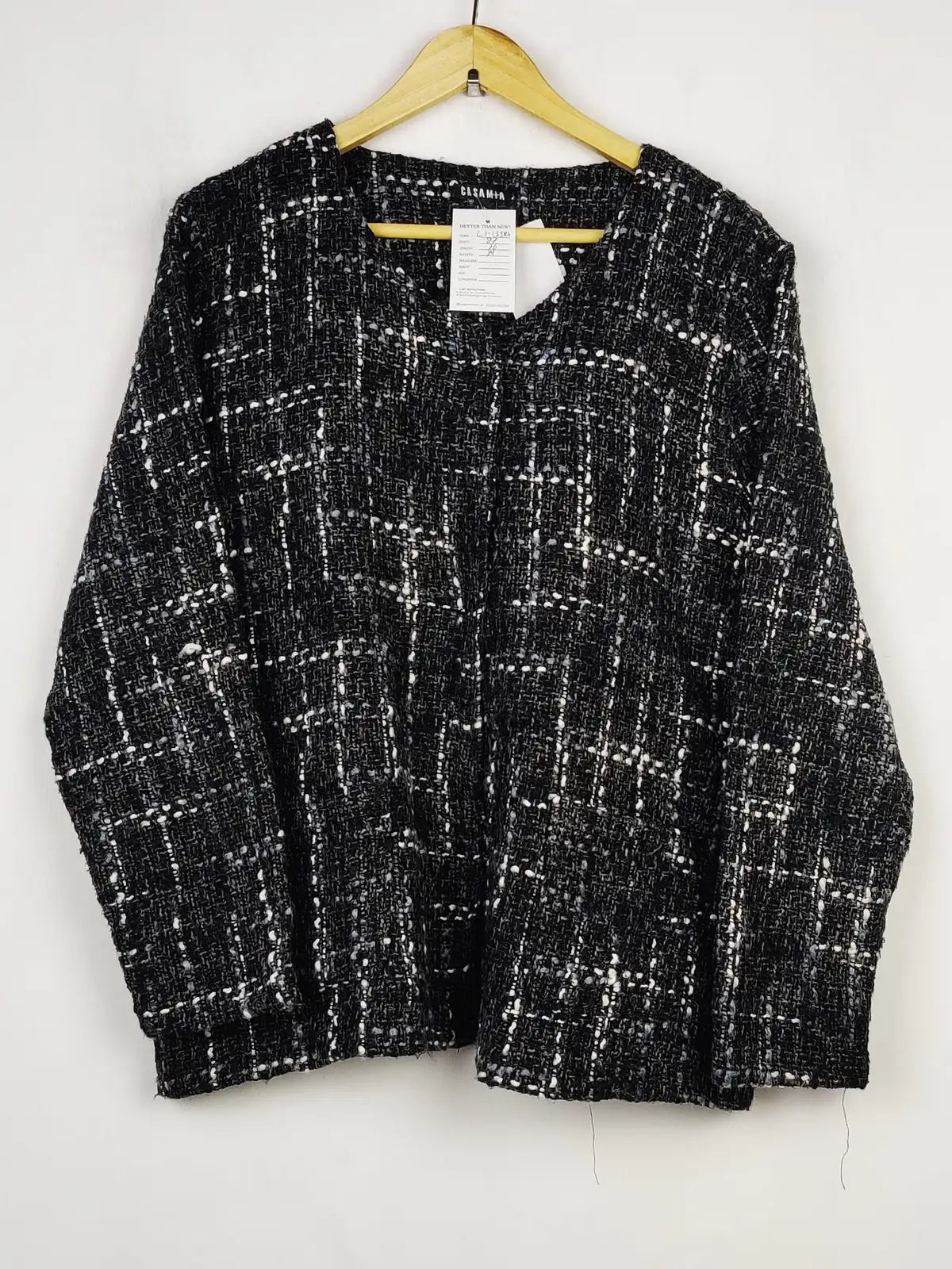 Buy online pre-used pre-loved 100% authentic & Original branded Casamia (LS-13583) available in Pakistan. Top international brands avilable.