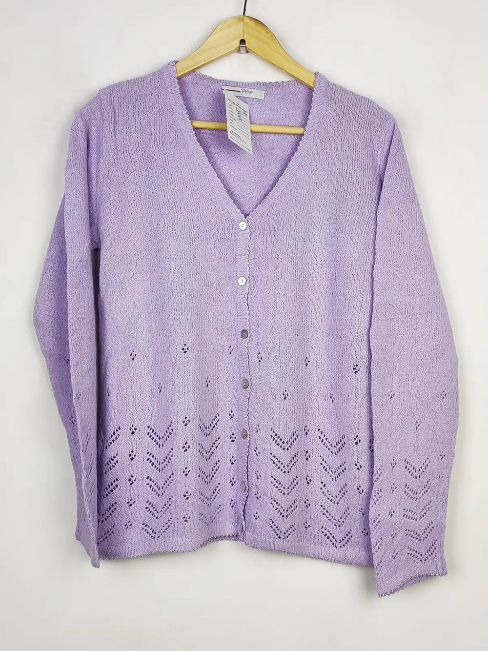 Buy online pre-used pre-loved 100% authentic & Original branded Papaya (LS-13585) available in Pakistan. Top international brands avilable.