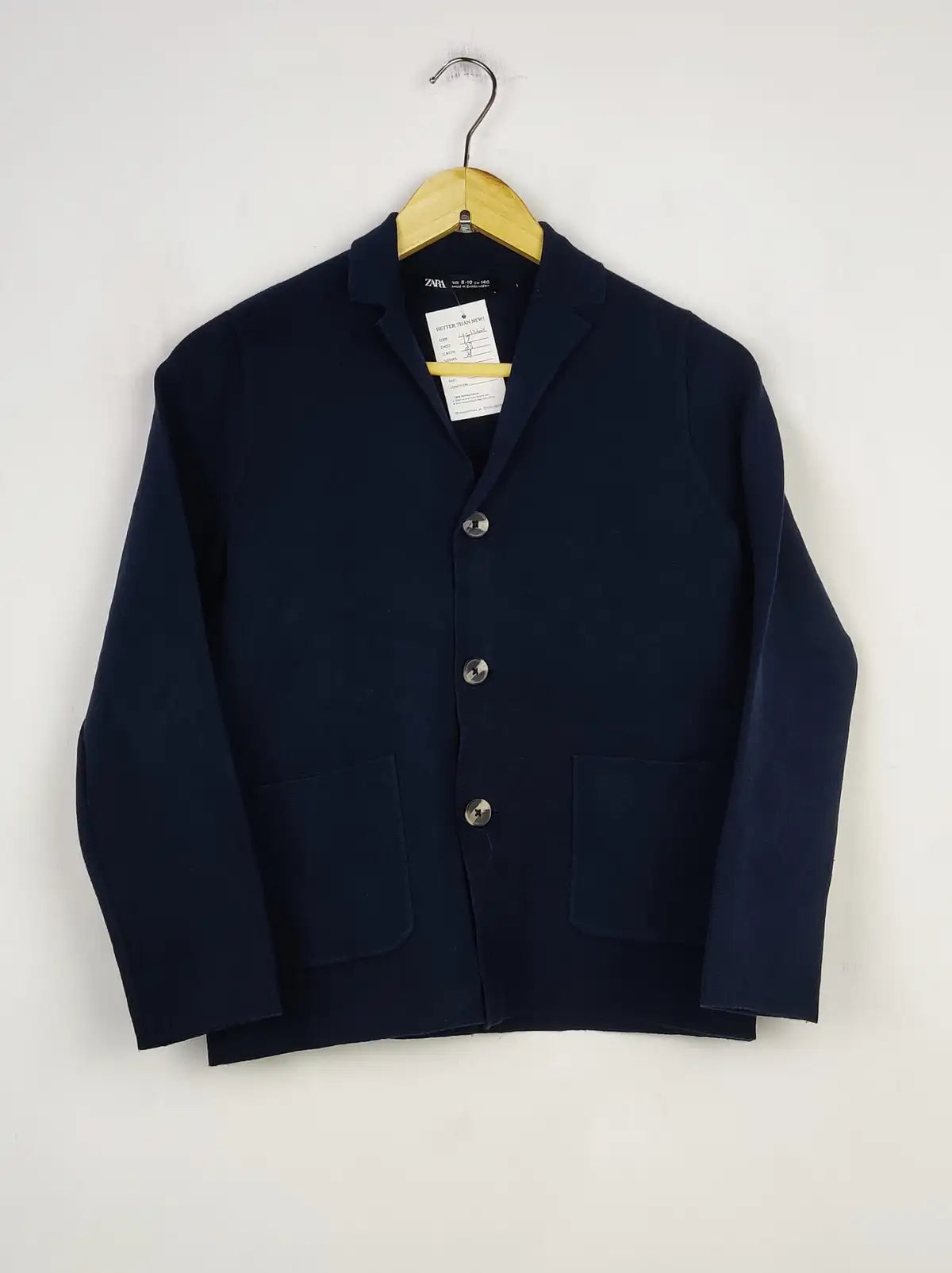 Buy online pre-used pre-loved 100% authentic & Original branded Zara (LS-13604) available in Pakistan. Top international brands avilable.